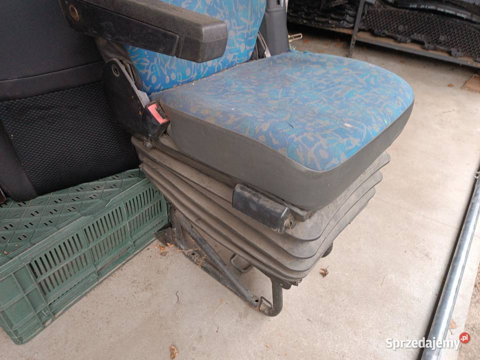 FOTEL KIEROWCY LEWY PRZÓD IVECO DAILY