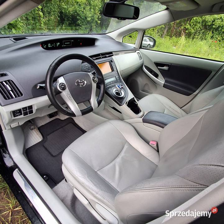 Toyota Prius III 18 Skóra Alu17 Xenon Kamera warmińsko-mazurskie Elbląg