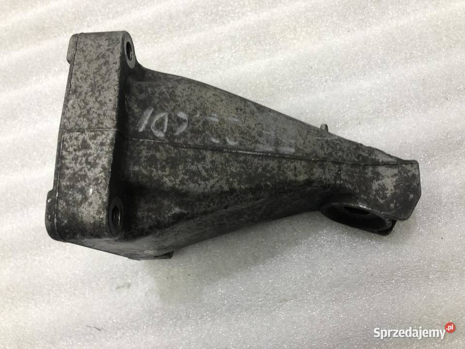 ŁAPA SILNIKA MERCEDES SPRINTER W903 A6112230304