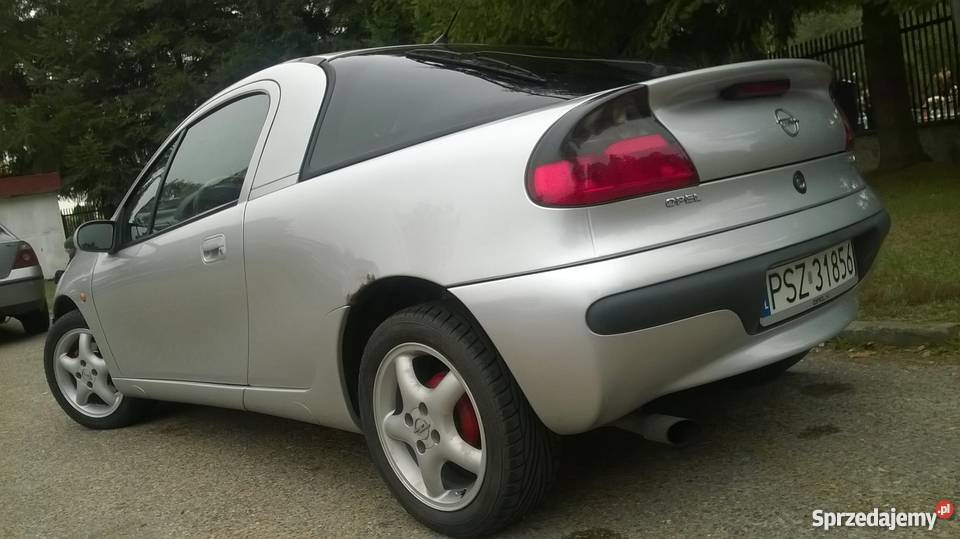 Opel tigra 2000