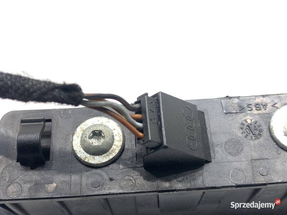 LISTWA KLAPY TYŁ AUDI A6 C6 Hatchback 0411 osobowe podkarpackie