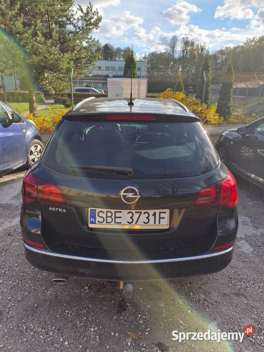 Opel astra J Zarejestrowany w Polsce śląskie Mierzęcice