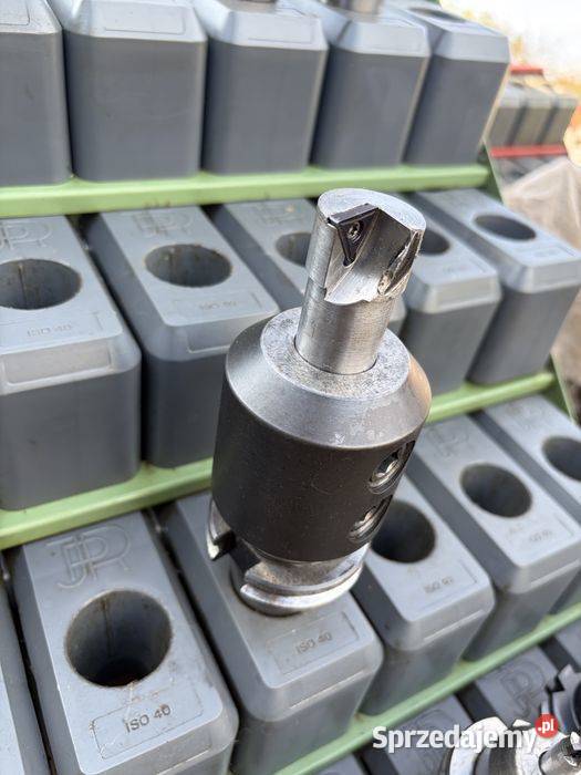 Frez z płytką 30 mm na oprawce Sk40 Kompresory Tuliszków