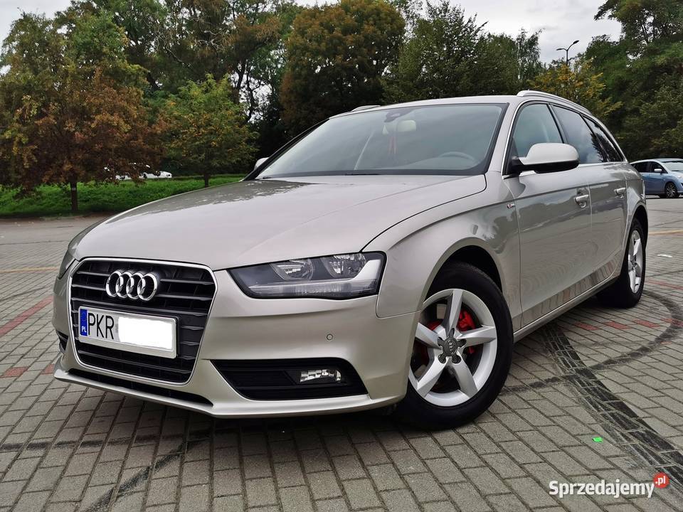 Audi A4 lift 2,0 TDI s line serwsiwoana zadbana 1 właściciel