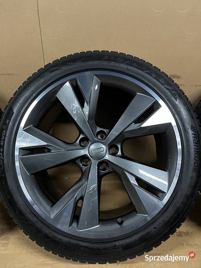 Koła Audi Q4 etron 89A601025E 89A601025M 8Jx20 wielkopolskie Gostyń
