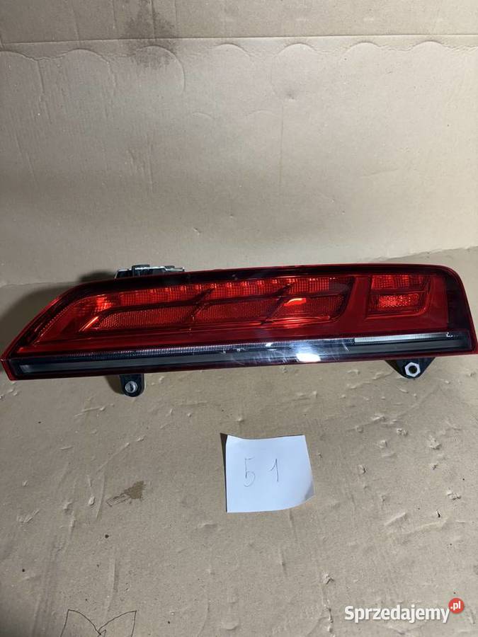 AUDI R8 4S TYLNA LAMPA PRAWA 4S0945096B Oświetlenie wielkopolskie Jabłonna