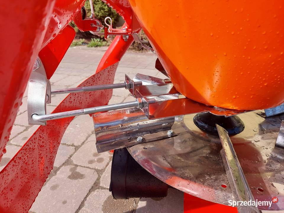 Rozsiewacz nawozów Lej 300400500L hydrauliczne nieuszkodzony łódzkie Mroczków Duży