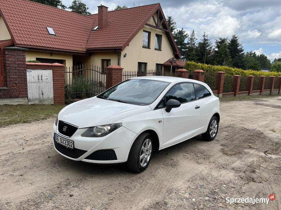 Seat Ibiza z Niemiec supwr stan biały Puszcza Mariańska