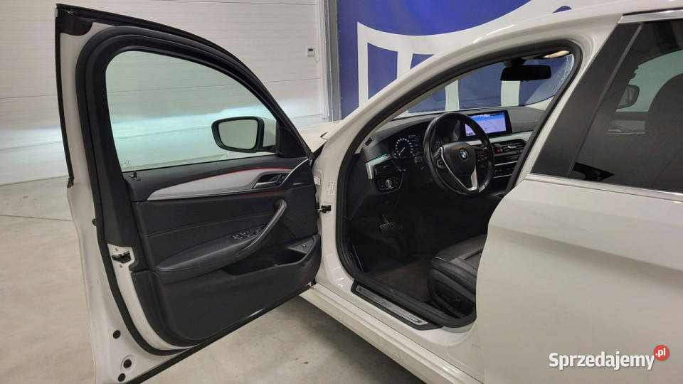 BMW 518 d mHEV aut G30 2017 Grójec sprzedam