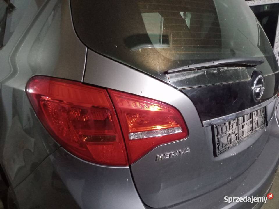 Klapa tylna opel meriva b