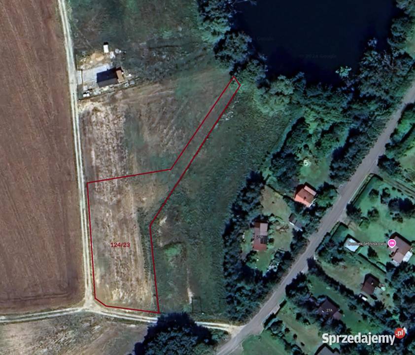 Działka jeziorem w powiecie rypińskim z linią kujawsko-pomorskie Trąbin-Rumunki