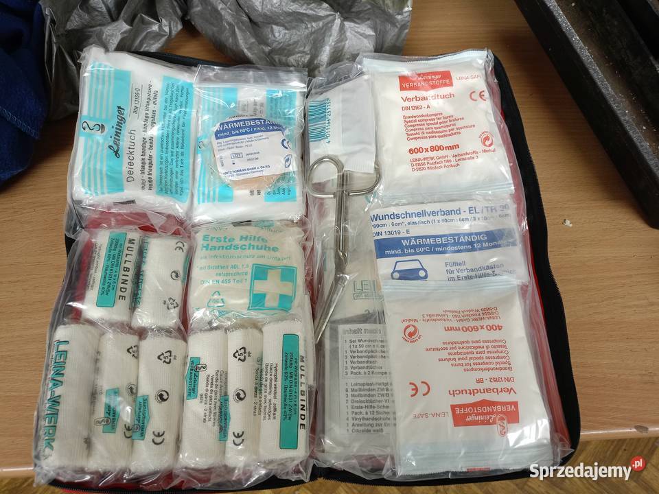 Apteczka Nowa Audi ORGINAL nieuszkodzony Pyskowice