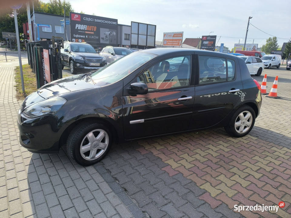 Renault Clio 12i 16V 101 Klimatyzacja Nawigacja czujnik zmierzchu Clio lubelskie Łuków