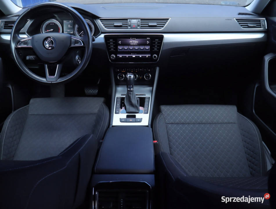 Skoda Superb 20 TSI wielofunkcyjna kierownica Superb Łódź