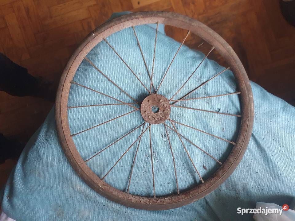 Koło pojazdu wózek dziecięcy antyk przedwojenne Warszawa
