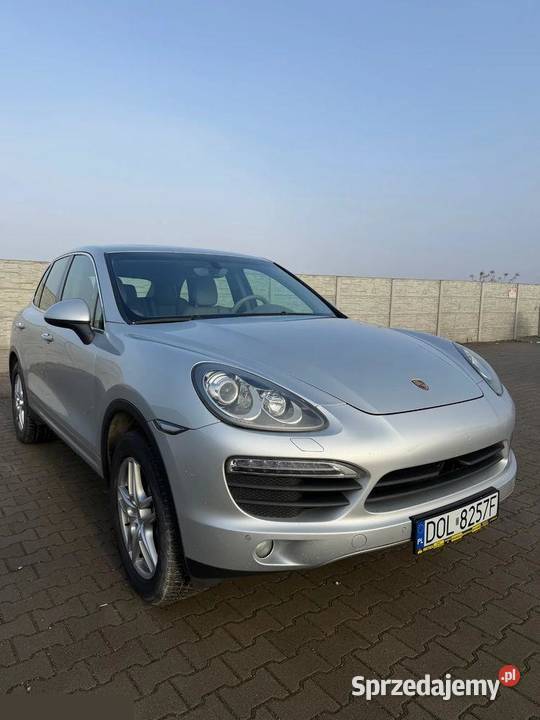 Porsche Cayenne 48 benzyna 400 2010r Faktura VAT