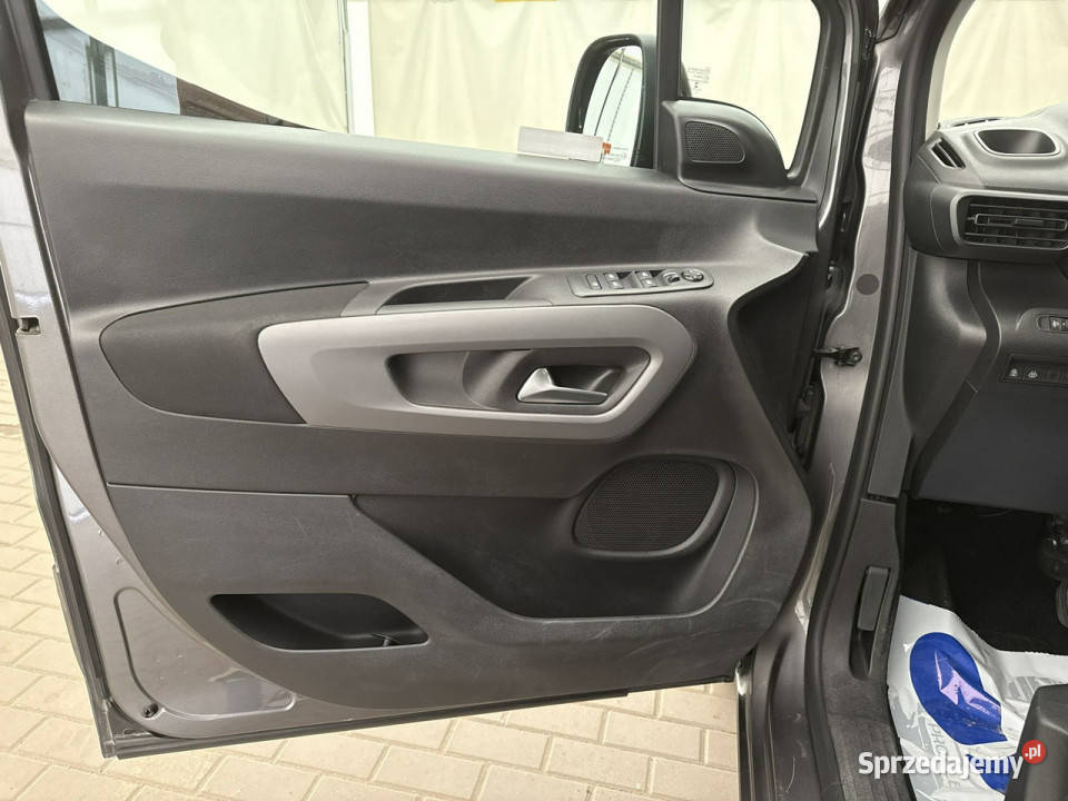 Toyota Proace City Verso 12 D4T 8AT130 Business ASR (kontrola trakcji) Warszawa