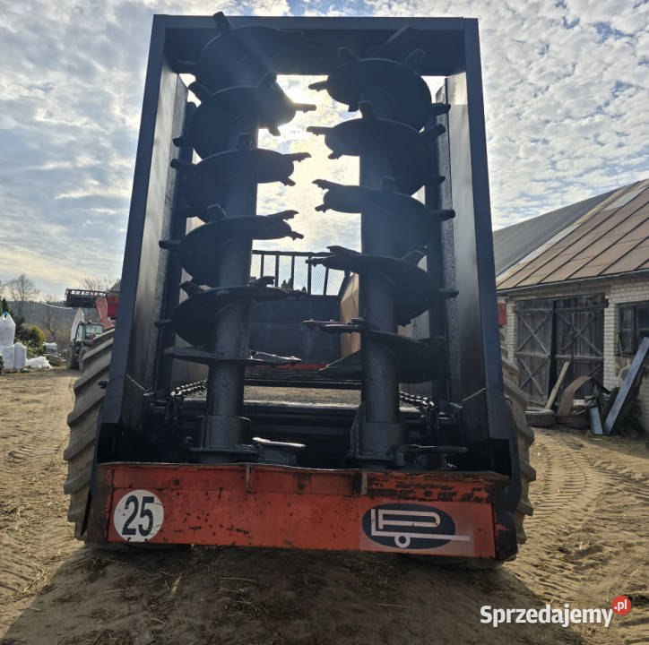 Rozrzutnik obornika SODIMAC RAFAL 1500 15 m3 nieuszkodzony Turowo