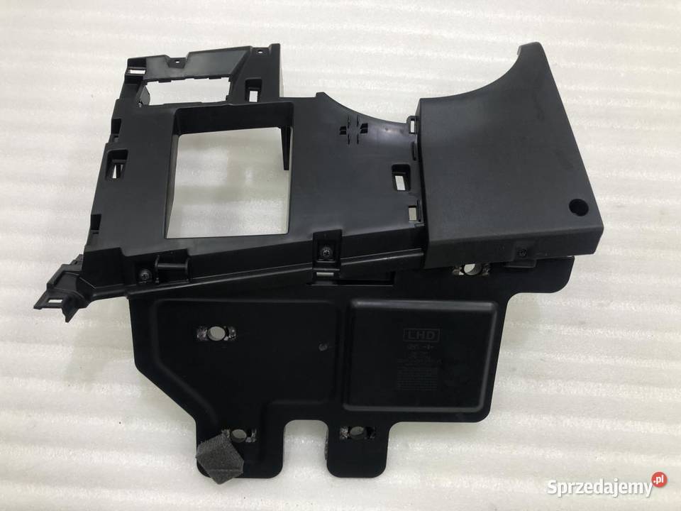 OSŁONA DESKI LEWA 847511J000 HYUNDAI I20 Deski rozdzielcze, konsole