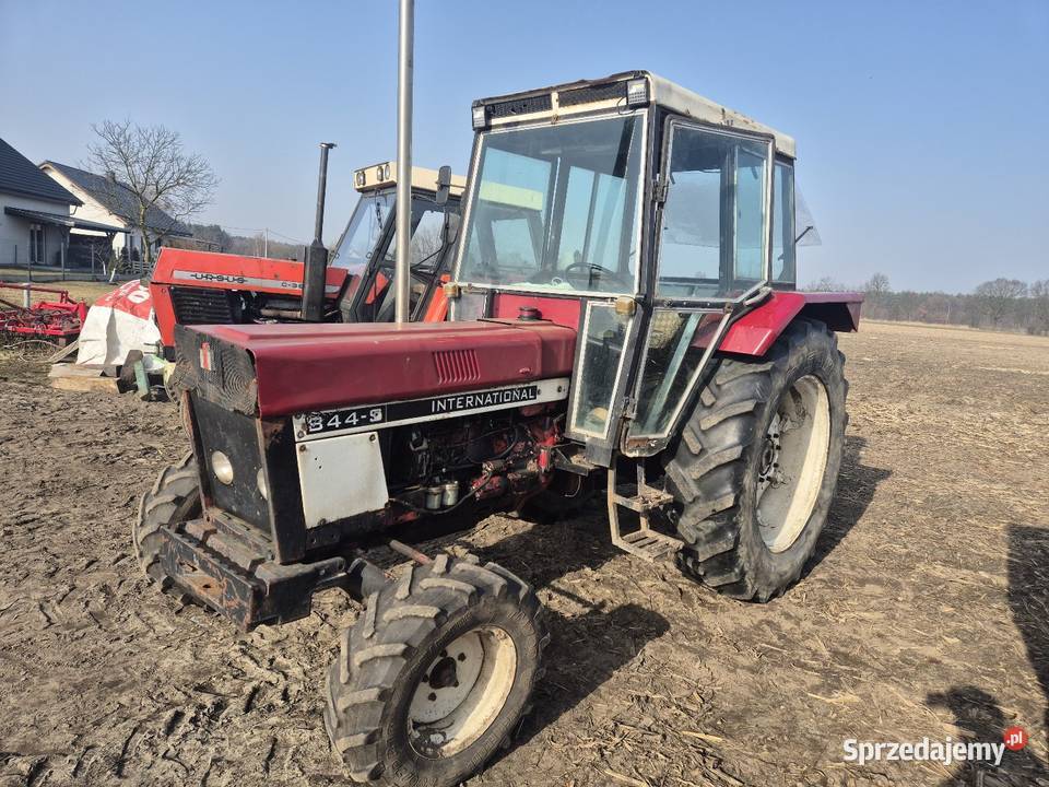 Ciągnik Case International 844 S Zarejestrowany International Stara Kaźmierka sprzedam