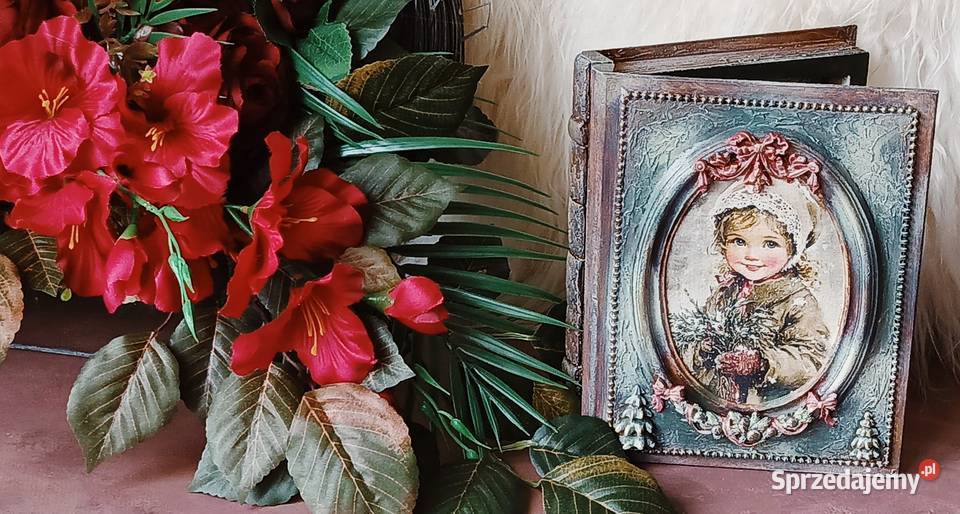 Drewniane pudełko w formie książki Rękodzieło Ostróda