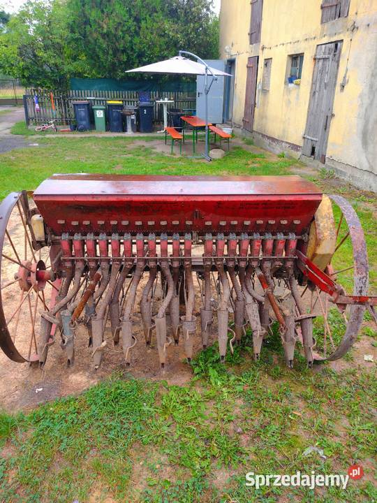 Siewnik Konny nieuszkodzony Konin sprzedam