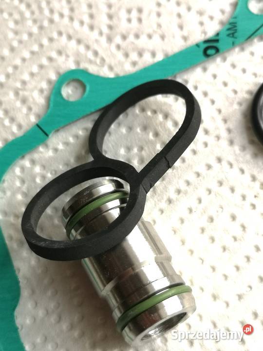 Zestaw uszczelek chłodniczki oleju Audi A8 D2 42 Kielce sprzedam