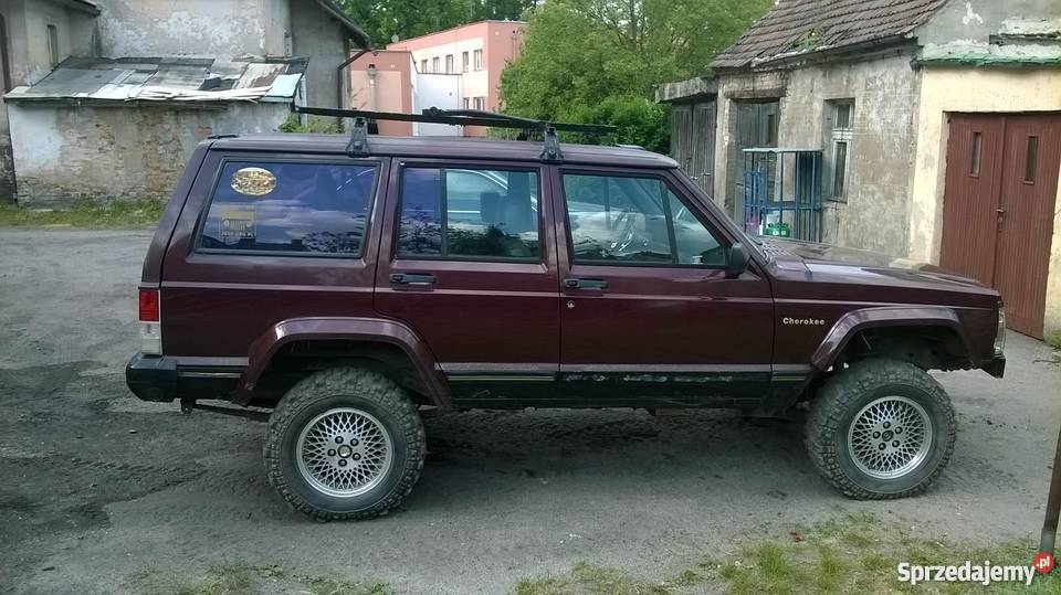 Jeep Cherokee XJ 40gaz OffRoad sprowadzony Gozdnica