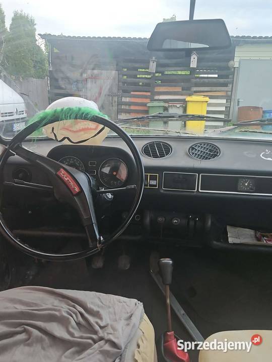 Zastawa 1100 P benzyna Słupsk