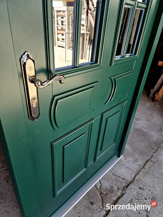Drzwi DŁUGOSZ zewnętrzne RAL6005 zieleń mchu Kluczbork