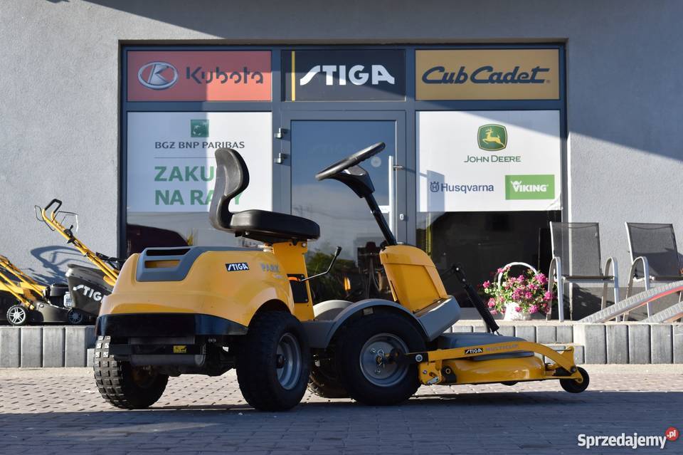 kosiarka z przednim agregatem Stiga PARK Compact łódzkie Kobiele Wielkie