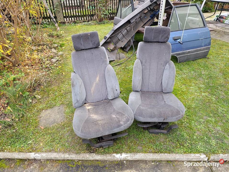 Fotele przednie Renault R11 osobowe Fotele i kanapy Cieszyn