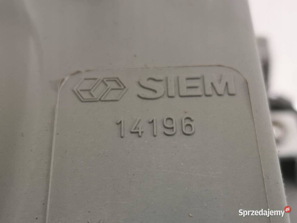 LAMPA MIGACZ LEWY PRZÓD FIAT REGATA 19831990