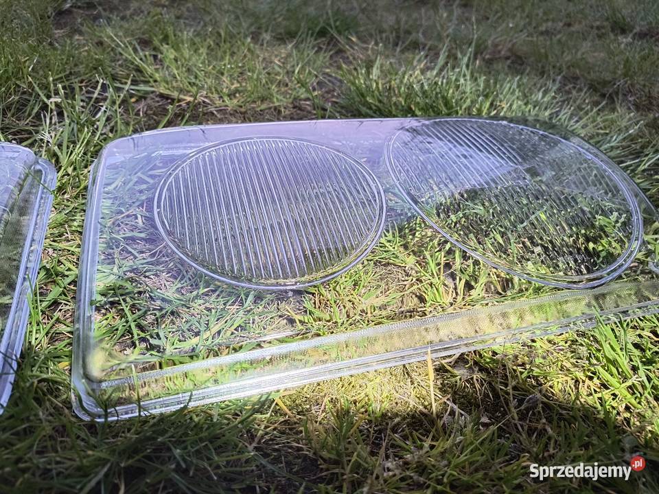 Klosze lamp przednich Mercedes W123