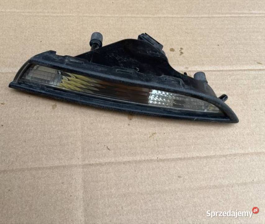 VW SCIROCCO KIERUNKOWSKAZ PRZÓD LEWY 1K8953041E Międzychód