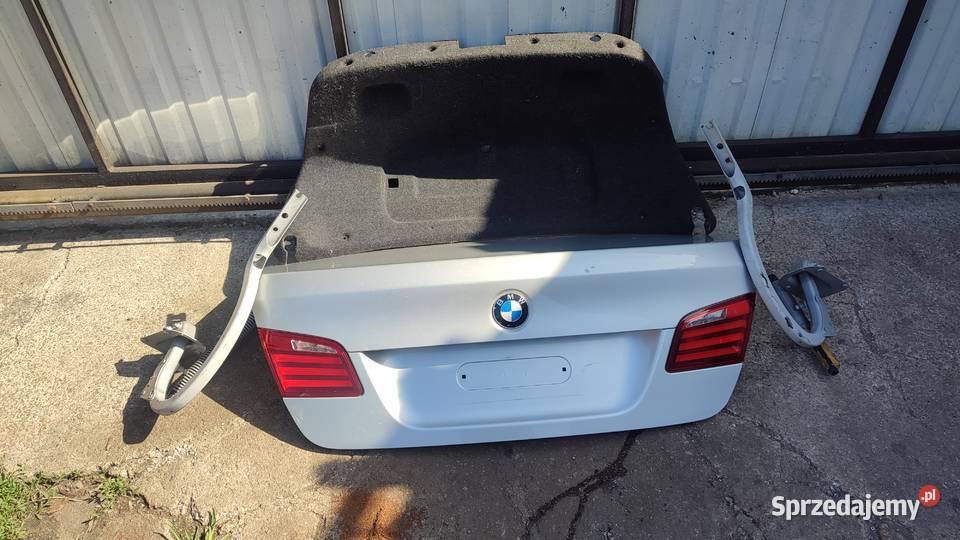 BMW 5 F10 MPAKIET 1013 KLAPA TYL KOMPLET Włoszczowa