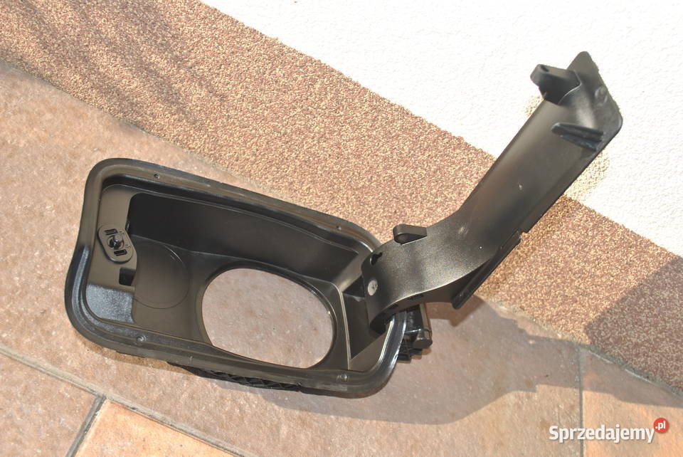 Wkładka klapki wlewu paliwa BMW F10 F11