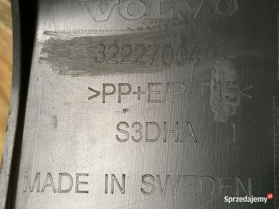 VOLVO V60 II DYFUZOR SPOILER ZDERZAK TYŁ Pleszew