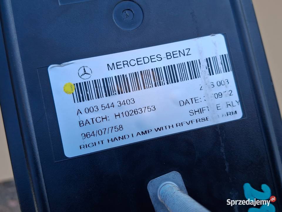 MERCEDES ACTROS MP4 MP5 LAMPA PRAWY TYŁ PRAWA Bieleń