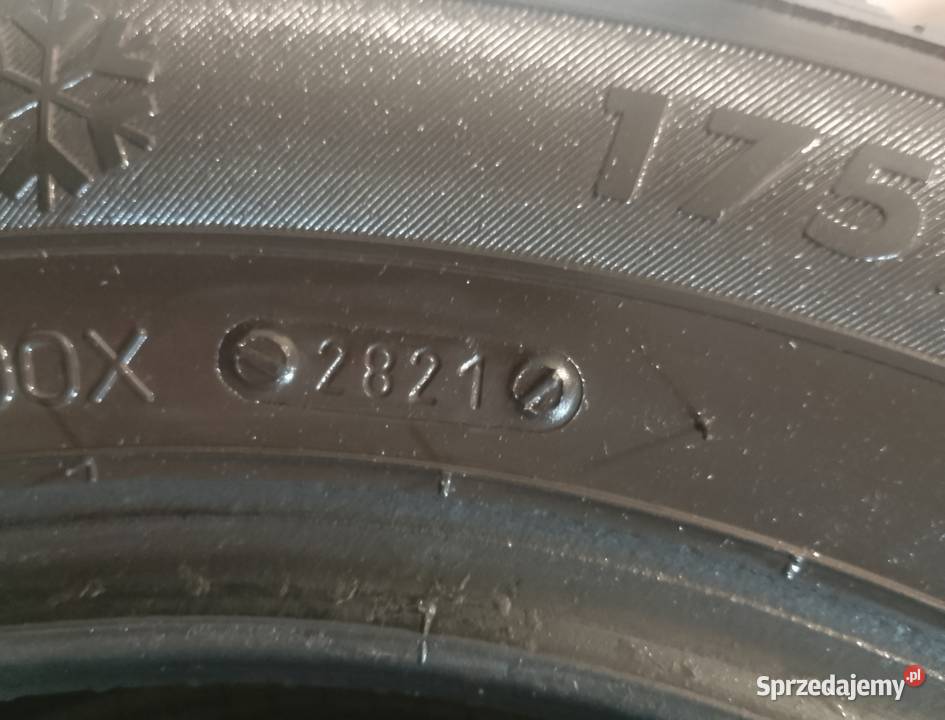 Sprzedam komplet opon Kormoran zimowe 17565 R14 65 Opony i felgi Legnica