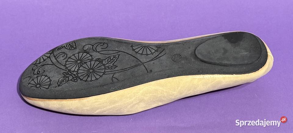 Beżowe gładkie baleriny rozmiar 40 AKS5 Żyrardów sprzedam