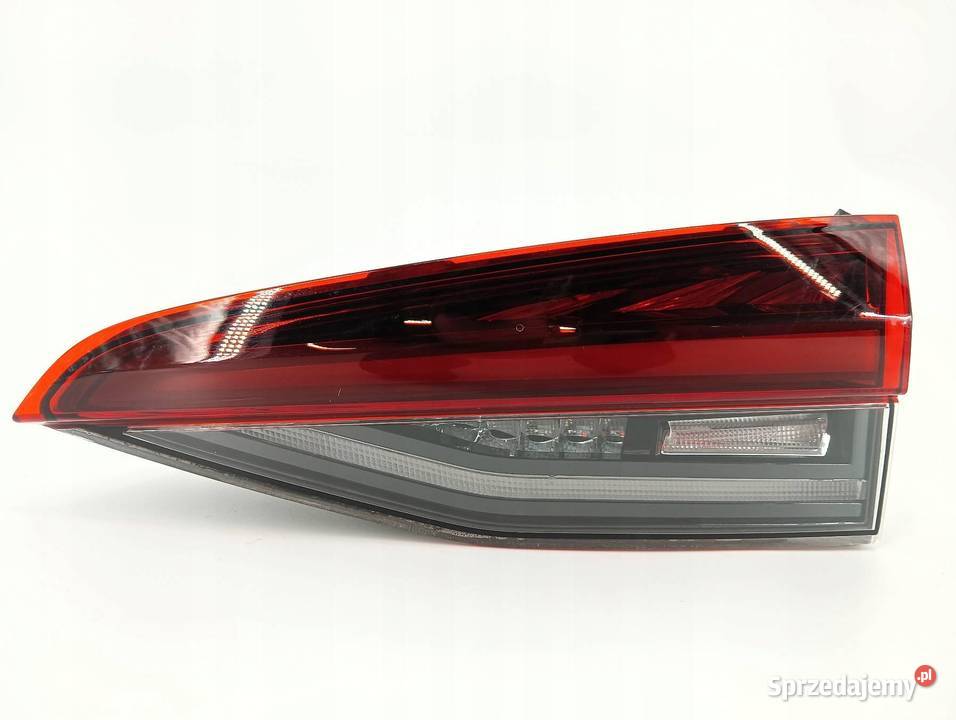 LAMPA TYŁ W KLAPĘ PRAWA SEDAN LED 5E6945308A