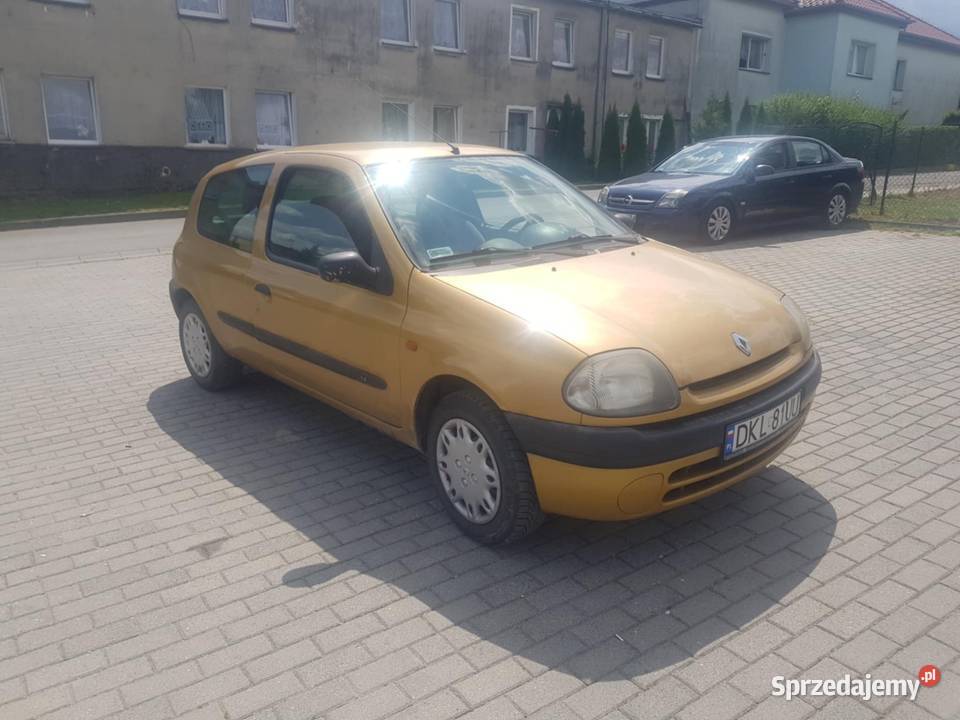 Renault Clio 2000km dolnośląskie