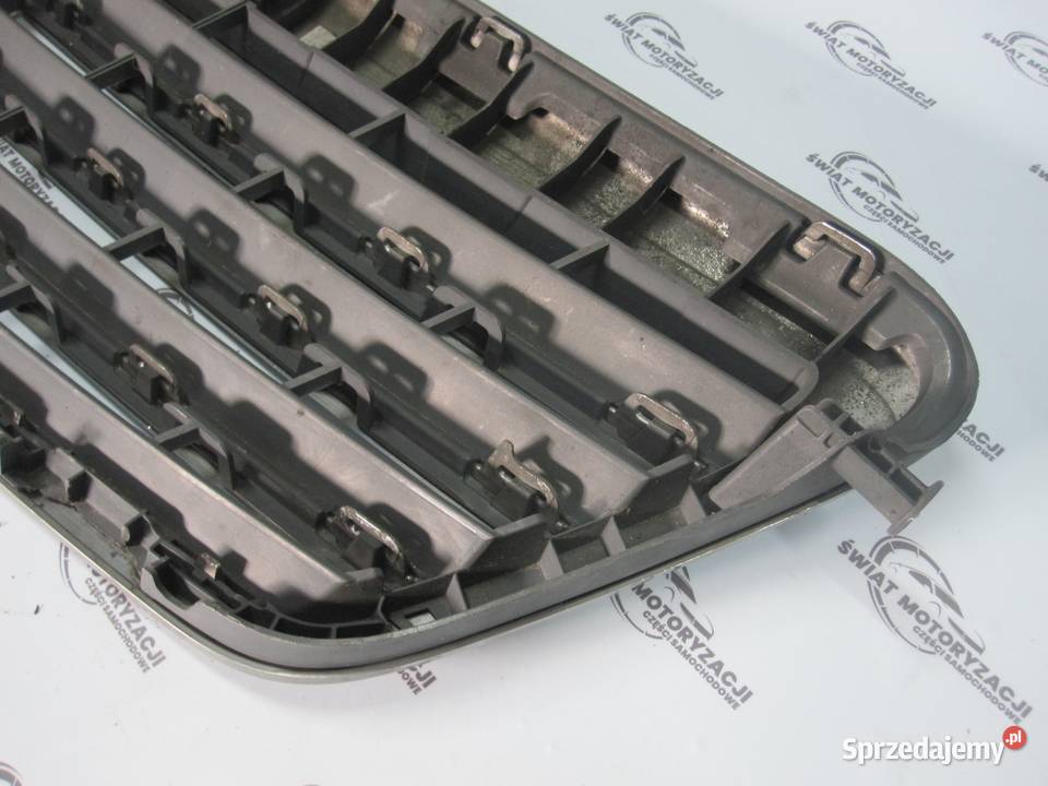 MERCEDES E IV W212 12r grill atrapa A2128800183 osobowe Kielce