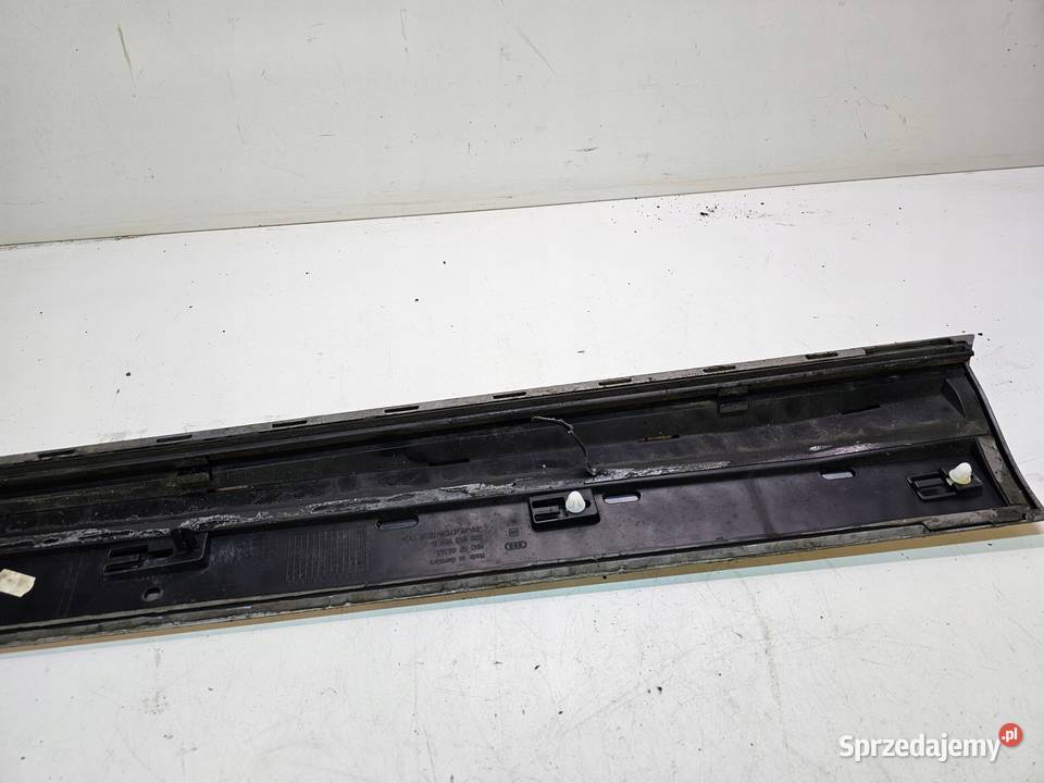 LISTWA DRZWI DOLNA LEWY PRZÓD AUDI Q5 8R LY7G