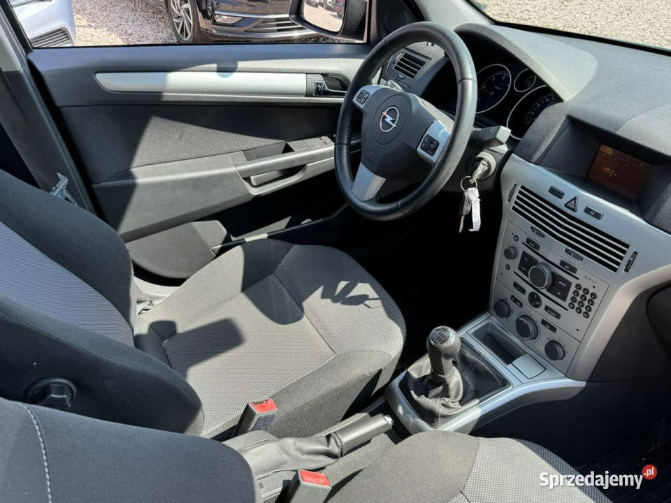Opel Astra Opel Astra Lifr 17 cdti 110 koni mazowieckie Szerominek