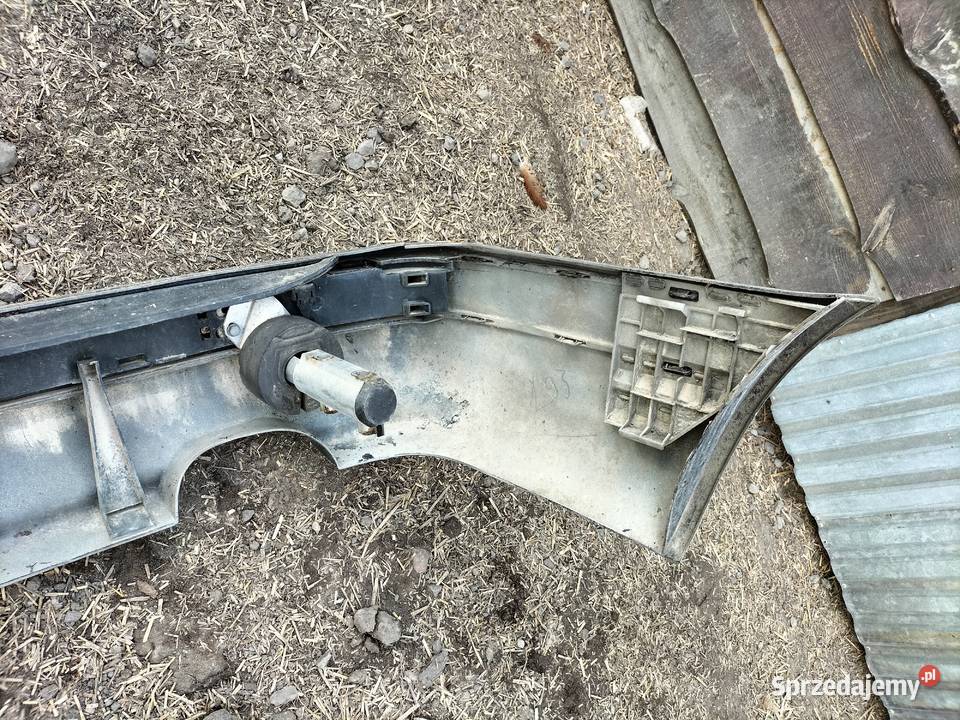 AUDI 80 B4 AUDI 80B4 ZDERZAK TYŁ TYLNY Kamień-Kolonia sprzedam