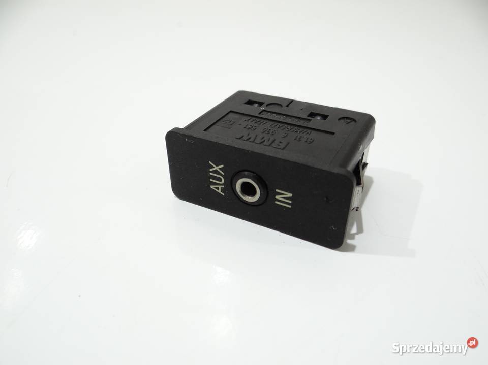 GNIAZDO AUX BMW E87 E90 E91 E92 6930561 Strzyżewice