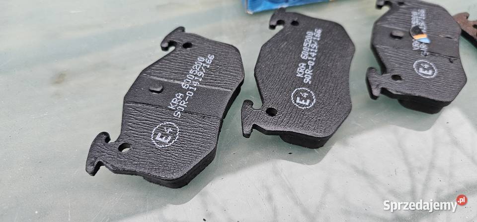Klocki hamulcowe przód peugeot 505 renault 5 Zbąszyń