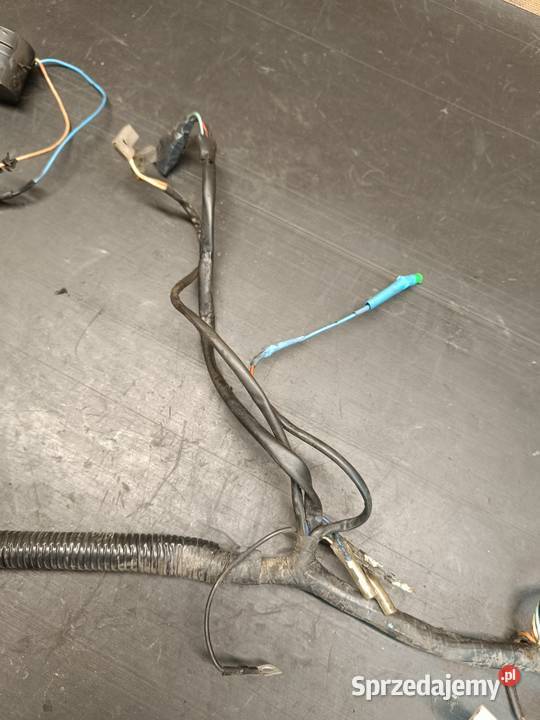 Instalacja elektryczna wiązka przewody kable Gołaczewy